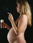 Dohányzó szülõk hozzájárulnak a gyermek esetleges nikotinfüggõségéhez?